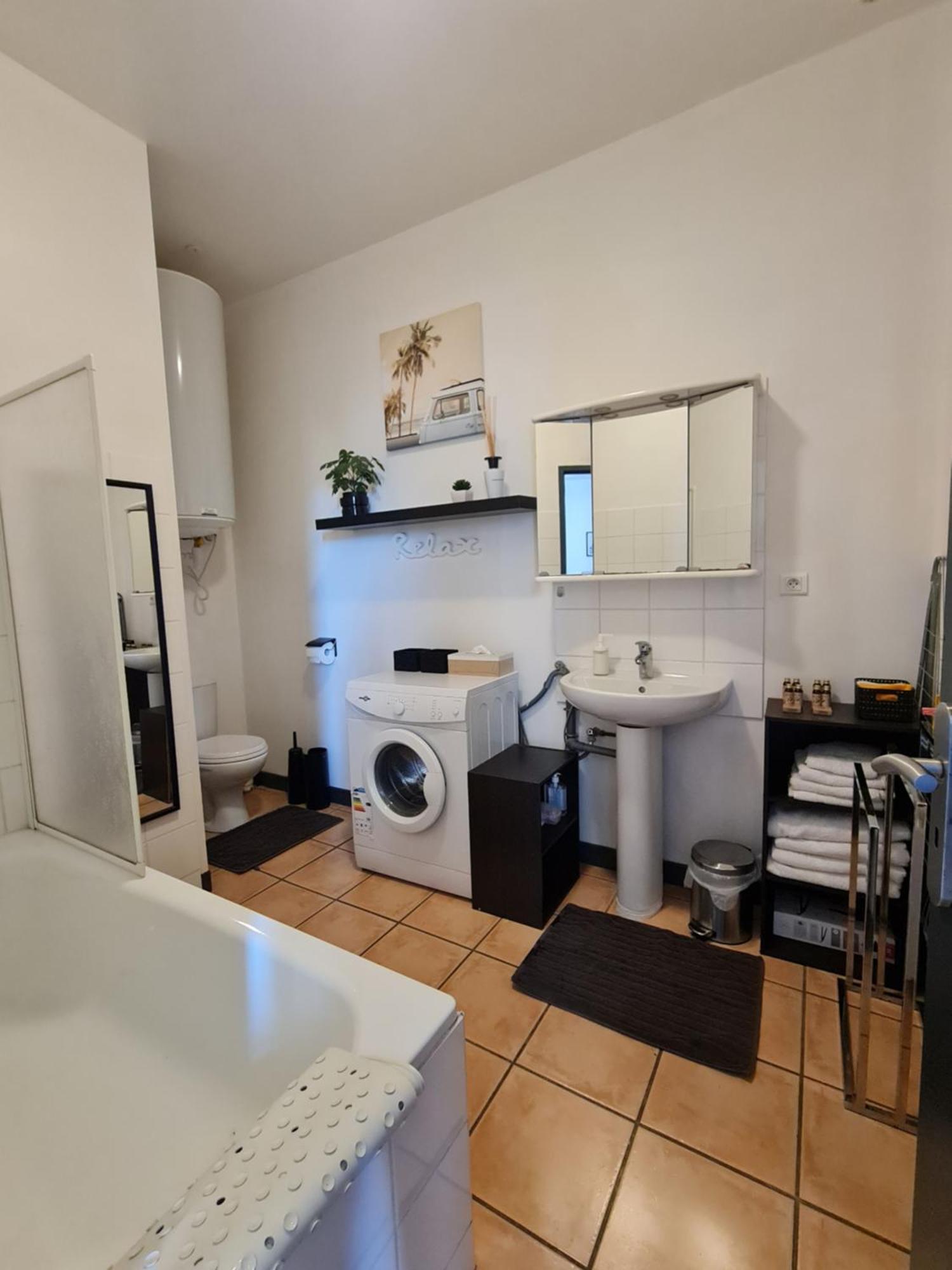 Le Prieure - Studios Jusqu'A 4 Personnes Villeneuve-lès-Béziers Екстериор снимка